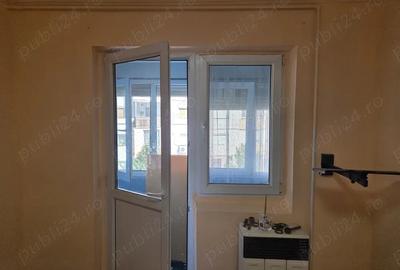 Vind apartament de 2 camere x - 9