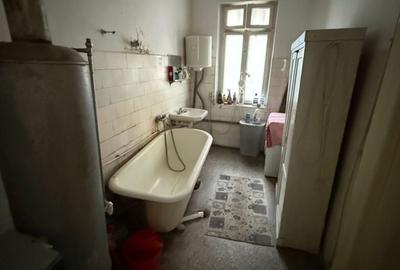 Apartament cu 5 camere semidecomandat în Ultracentral - 12