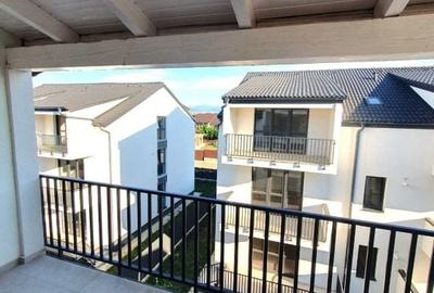 Apartament intabulat, 2 camere decomandate, bloc tip vilă, Sânpetru - 18