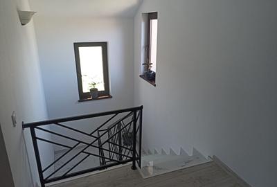 Casa D+P+E la intrare in Curtesti - 8