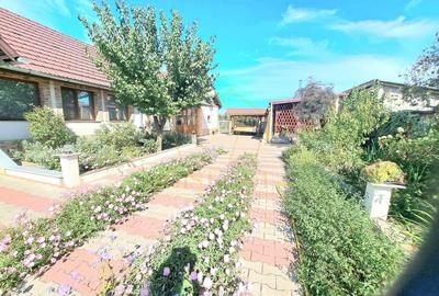 Casa individuala spatioasa, renovata total pe parter I Recas | COM 0% - 1