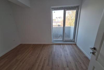 Acte gata - mutare directa - 3 camere la Metrou Aparatorii Patriei - 14