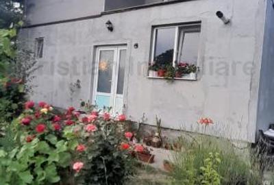 Casă cu 3 camere cu Canalizare în Lacu Dulce - 2