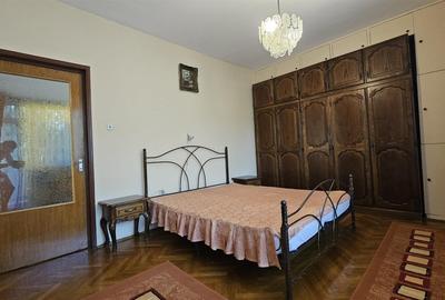 Apartament cu 3 camere decomandat, mobilat în Hașdeu - 2