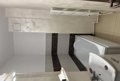 Garsonieră decomandată în Central - 3