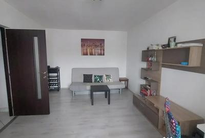 Apartament cu 2 camere decomandat în Titan - 9