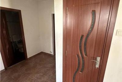 Apartament cu 2 camere decomandat în Circumvalațiunii