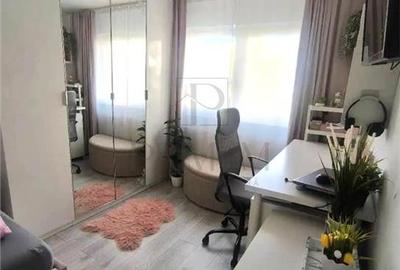Apartament cu 3 camere decomandat în Șagului - 6