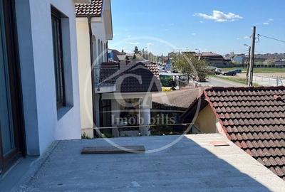 Casă cu 4 camere decomandat cu Teren 400 Mp în Oncea - 11