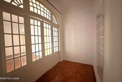 B-dul Carol 59, 222 mpu, 9 camere, etaj 1 din 3, balcoane 14 mp - 10