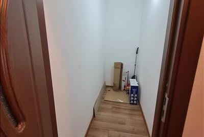 Apartament cu 2 camere decomandat în Dârste - 14