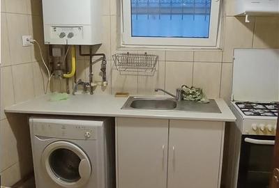 2 camere + receptie parter cladire interbelica Pache P-Plantelor - 12