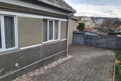 Casă cu 2 camere în Central - 2