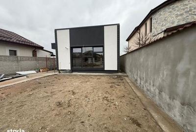 Casă cu 3 camere în Albești - 7