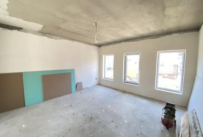 Duplex cu 4 camere cu Canalizare în Moșnița Nouă - 5