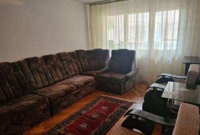 Apartament 2 camere confort 1, Calarasilor Viziru, etaj intermediar - 3