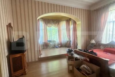 Casă cu 9 camere cu Teren 400 Mp în P-ța Sfântul Ștefan - 7