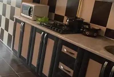 Apartament cu 2 camere decomandat în Astra