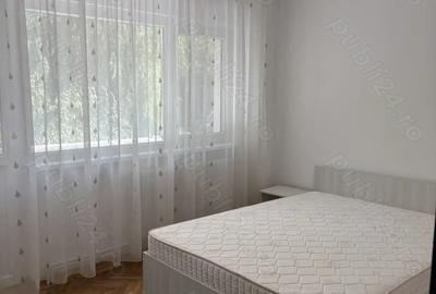 Inchiriez apartament 3 camere - central - 1