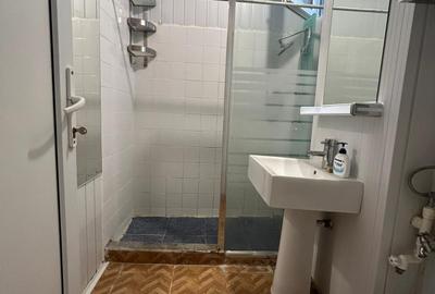 Titan 3 Camere Bloc Tip H  Caramida Reabilitat5 Min Metrou Titan 2 Min IOR 2 Bai - 5