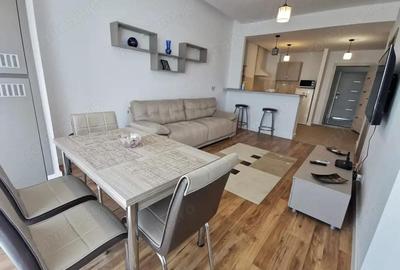 Apartament cu 2 camere decomandat, mobilat în Mamaia