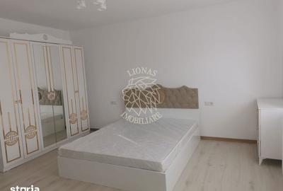 Casă cu 4 camere cu Teren 300 Mp în Central - 2