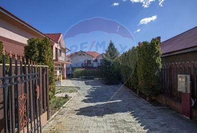 Duplex cu 11 camere în Hemeiuș