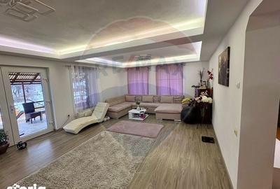 Casă cu 5 camere cu Teren 1148 Mp în Ocna Șugatag - 4