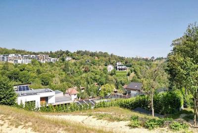 Teren intravilan zona Schei - 3