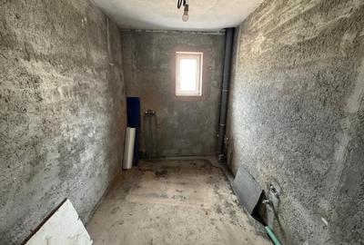 Casa noua semifinisata S+P+M cu teren de 1062mp in Ghercesti, zona DEx - 14