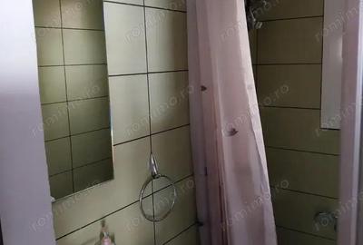 Garsonieră decomandată în Dristor