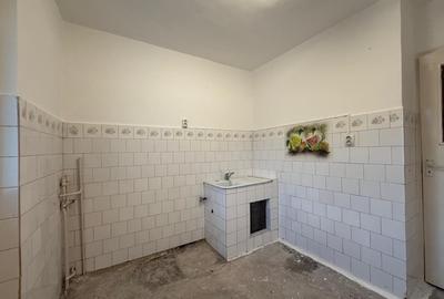 Apartament 2 camere, etaj 3/4,  mp 51 mp utili, zona Lipovei - 7