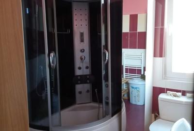 Casă individuală cu 6 camere cu Canalizare în Balotești - 9