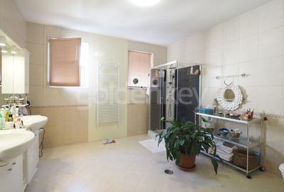 Vila mobilata cu 6 camere si 565mp teren - 16