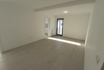 De vanzare apartament 2 camere Sos Chitila Bucuresti Sector 1 Mall Colosseum - 1