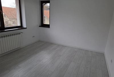 Casă cu 4 camere cu Canalizare în Popas Păcurari - 11