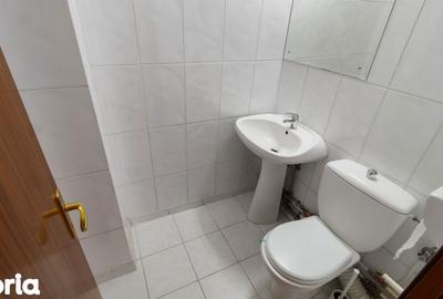 Apartament cu 3 camere semidecomandat, mobilat în Nerva Traian - 4