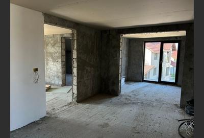 Casă frumoasă 4 camere, Strada Ana Ipatescu, Tg-Jiu - 10