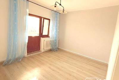 Apartament cu 3 camere decomandat în Gară - 4