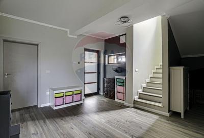 Casa la cheie, 5 camere, panouri fotovoltaice - VIA CARMINA - 9