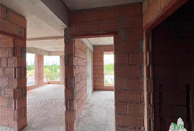 Apartament cu 3 camere decomandat în Central - 19