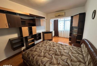 Apartament cu 3 camere decomandat în Central - 4