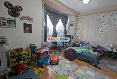 Calea Calarasilor,tot etaj 1/ 1, suprafata 200 mp,garaj,curte - 23