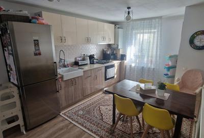 Apartament cu 3 camere decomandat în Gherla - 6