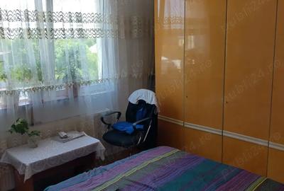 Vand apartament negociabil - 2