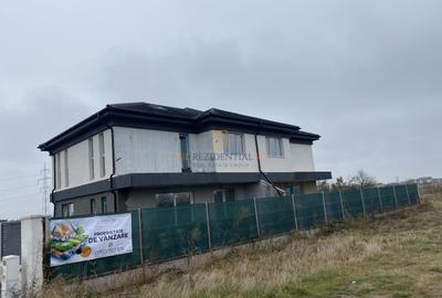 Duplex cu 5 camere cu Canalizare în Berceni - 5