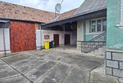 Casă cu 4 camere în Mogoșeni - 8