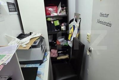 Spațiu comercial, de 350 mp, în Central - 4