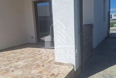 Duplex in Bucovat,bine amplasat cu finisari de calitate. - 3