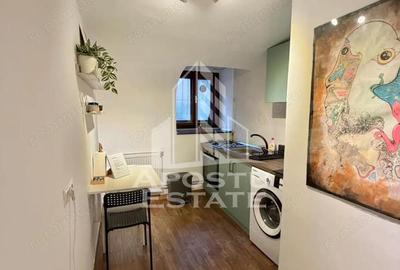 Garsonieră nedecomandată, mobilată în Semicentral